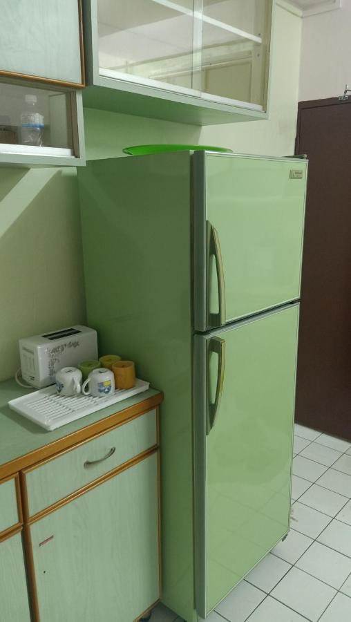 Snoopy Homestay Two Bedroom Batu Pahat Exterior photo